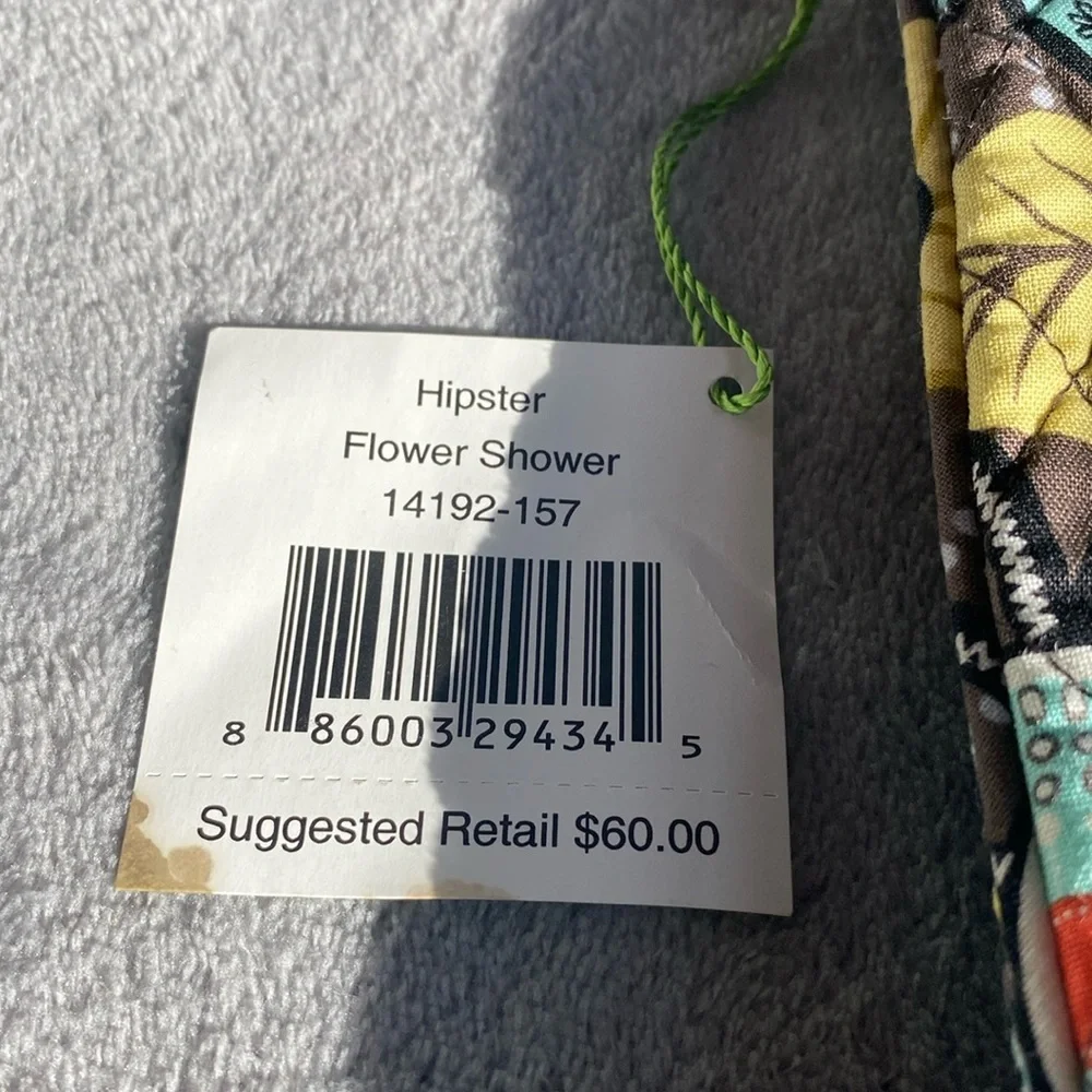 🧡💛VERA BRADLEY🧡💛Hipster in Floral Shower/NWT - Picture 3 of 8